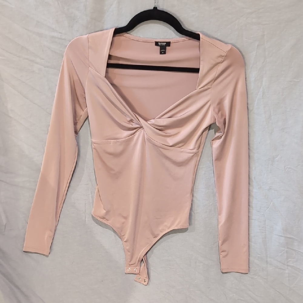 Elegant Pink Long Sleeve Bodysuit